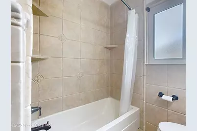 819 W Whitmire Drive, Melbourne, FL 32935 - Photo 23