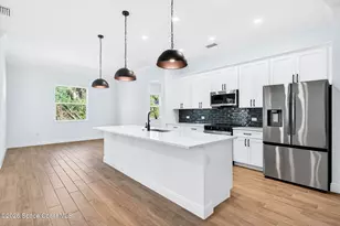 7482 Sheridan Rd, West Melbourne, FL 32904 - Photo 11