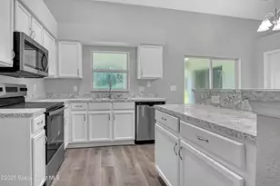 338 Halloran St SE, Palm Bay, FL 32909 - Photo 11