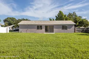 670 Altona St NW, Palm Bay, FL 32907 - Photo 19