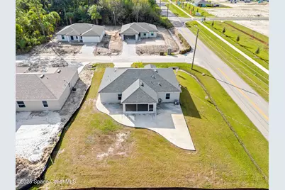 499 Oakleaf Street SW, Palm Bay, FL 32908 - Photo 7