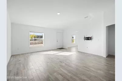 499 Oakleaf Street SW, Palm Bay, FL 32908 - Photo 13