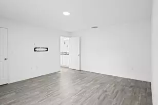 499 Oakleaf St SW, Palm Bay, FL 32908 - Photo 19