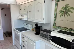 4700 Ocean Beach Blvd, Cocoa Beach, FL 32931 - Photo 13