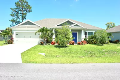 443 Biscayne Avenue NW, Palm Bay, FL 32907 - Photo 1