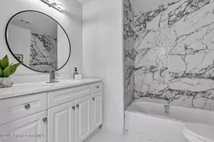 1099 Dusseldorf Ave NW, Palm Bay, FL 32907 - Photo 15