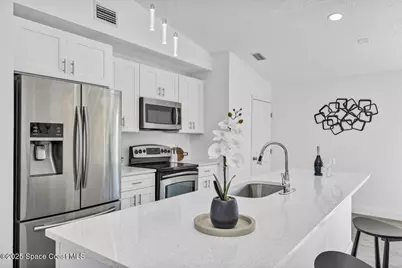 1099 Dusseldorf Avenue NW, Palm Bay, FL 32907 - Photo 9