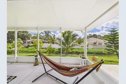 1066 Laconia Street, Sebastian, FL 32958 - Photo 9