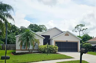 1736 Vista Lake Cir, Melbourne, FL 32904 - Photo 1