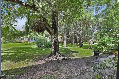 400 18th Street #M1, Vero Beach, FL 32960 - Photo 21