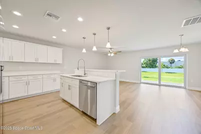 227 Hidden Woods Place, Melbourne, FL 32901 - Photo 5