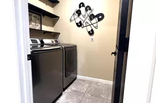 668 Old Country Rd S E, Palm Bay, FL 32909 - Photo 17