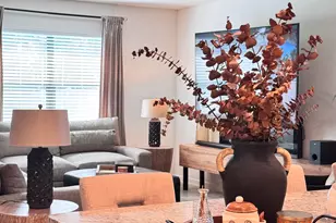 668 Old Country Rd S E, Palm Bay, FL 32909 - Photo 5