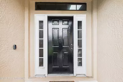 1657 Clover Circle, Melbourne, FL 32935 - Photo 5