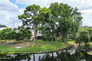 1657 Clover Cir, Melbourne, FL 32935 - Photo 19