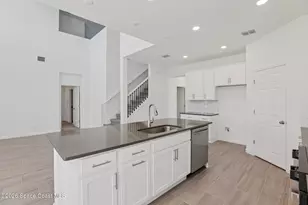 788 Soleway Ave NW, Palm Bay, FL 32907 - Photo 9