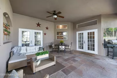 663 Sheridan Woods Drive, Melbourne, FL 32904 - Photo 37