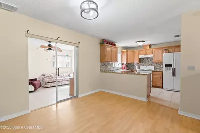 533 Castana Avenue SE, Palm Bay, FL 32909 - Photo 9