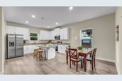 933 Tupelo Road SW, Palm Bay, FL 32908 - Photo 9