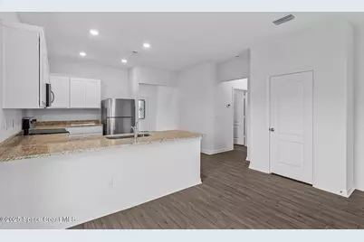 338 Olsen Street SW, Palm Bay, FL 32908 - Photo 5