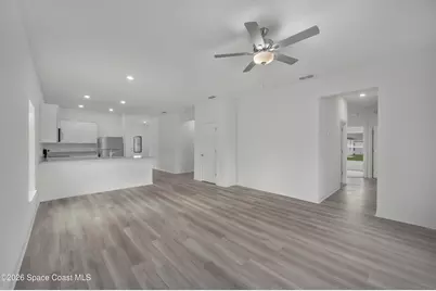 472 Oldenberg Street SW, Palm Bay, FL 32908 - Photo 15