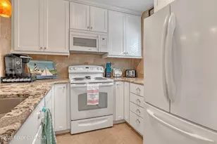 238 N Seaport Blvd, Cape Canaveral, FL 32920 - Photo 5