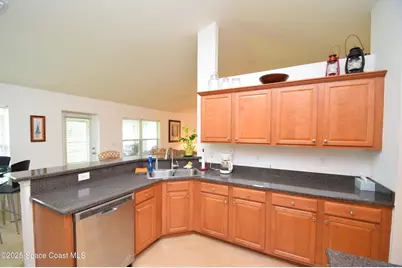 396 Pasto Circle SW, Palm Bay, FL 32908 - Photo 25