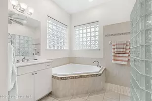 1172 Vestavia Cir, Melbourne, FL 32940 - Photo 25