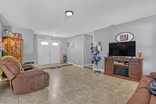 871 Dunkirk Ave NW, Palm Bay, FL 32907 - Photo 7