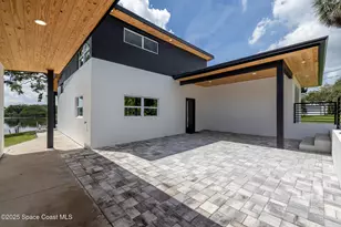 877 Sunset Dr, Melbourne, FL 32935 - Photo 41