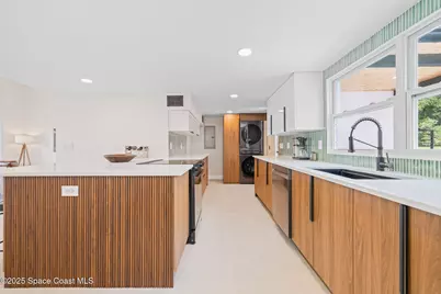 877 Sunset Drive, Melbourne, FL 32935 - Photo 19