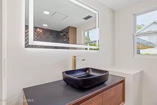 877 Sunset Dr, Melbourne, FL 32935 - Photo 25