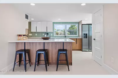 877 Sunset Drive, Melbourne, FL 32935 - Photo 13