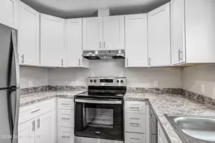 1895 Convair St SE, Palm Bay, FL 32909 - Photo 9