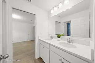 3460 Salt Marsh Cir, West Melbourne, FL 32904 - Photo 7