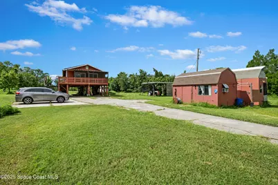 23300 Sisler Avenue, Christmas, FL 32709 - Photo 19