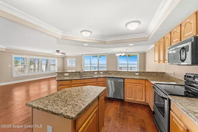 210 24th Street #201, Cocoa Beach, FL 32931 - Photo 9