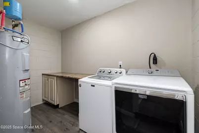 201 S Singleton Avenue, Titusville, FL 32796 - Photo 17