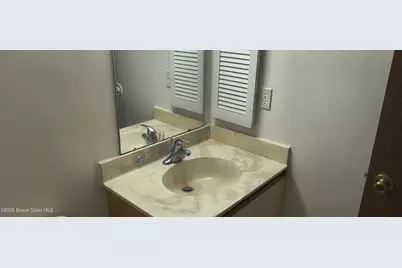 7801 Maplewood Drive #911, Melbourne, FL 32904 - Photo 13