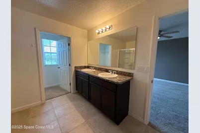 137 Sutherland Drive SW, Palm Bay, FL 32908 - Photo 11