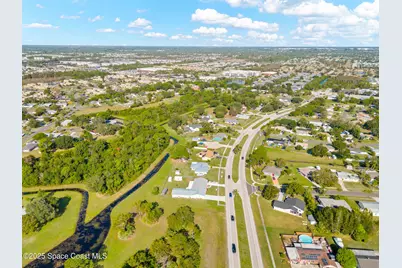 296 Port Malabar Boulevard NE, Palm Bay, FL 32905 - Photo 9