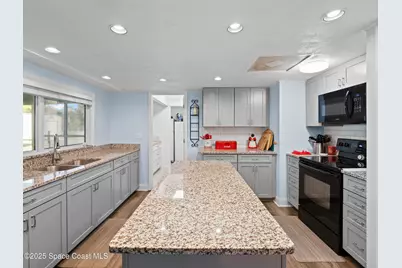 296 Port Malabar Boulevard NE, Palm Bay, FL 32905 - Photo 17