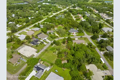 11126 Mulberry Street, Sebastian, FL 32958 - Photo 9