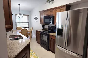 759 Griffin Ave SW, Palm Bay, FL 32908 - Photo 9