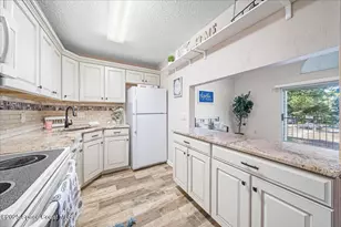 4610 Lake Waterford Way, Melbourne, FL 32901 - Photo 15