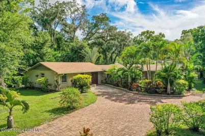 544 S Wildwood Lane, Melbourne Village, FL 32904 - Photo 1