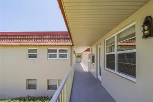 66 Woodland Dr, Vero Beach, FL 32962 - Photo 21