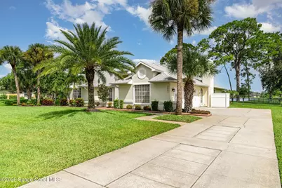 3897 Peacock Drive, Melbourne, FL 32904 - Photo 3