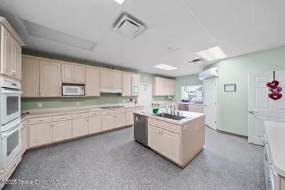 1925 Live Oak Street NE, Palm Bay, FL 32905 - Photo 75