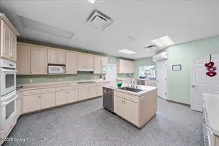 1925 Live Oak St NE, Palm Bay, FL 32905 - Photo 75